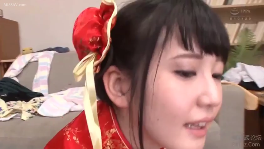 室内 · 顔部のクローズアップ · 红色旗袍