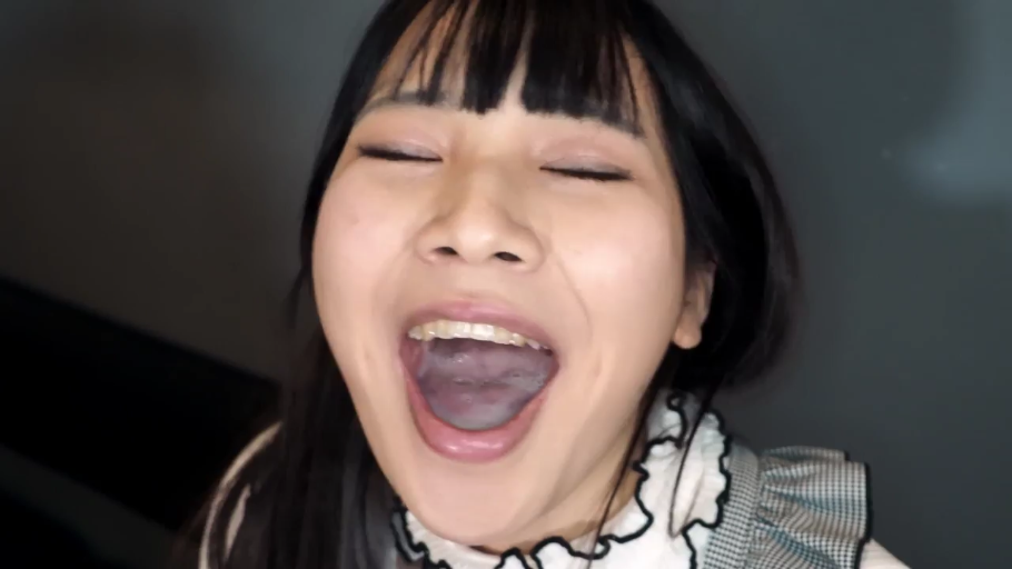 室内 · 高潮脸 · 口腔特写 · 正面 · 颜艺 · 张嘴伸舌 · 花边女仆装