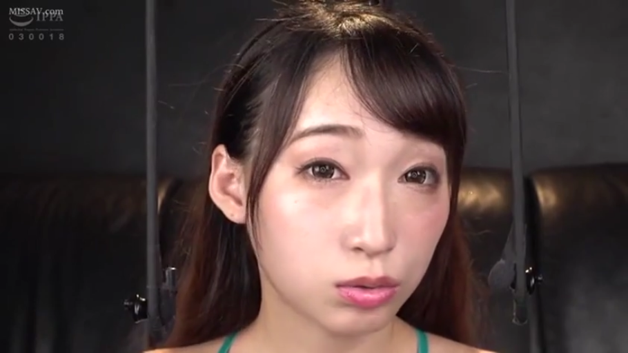 室内 · 性交 · 全裸 · 面部特写 · 近景 · 欢愉 · 背后位