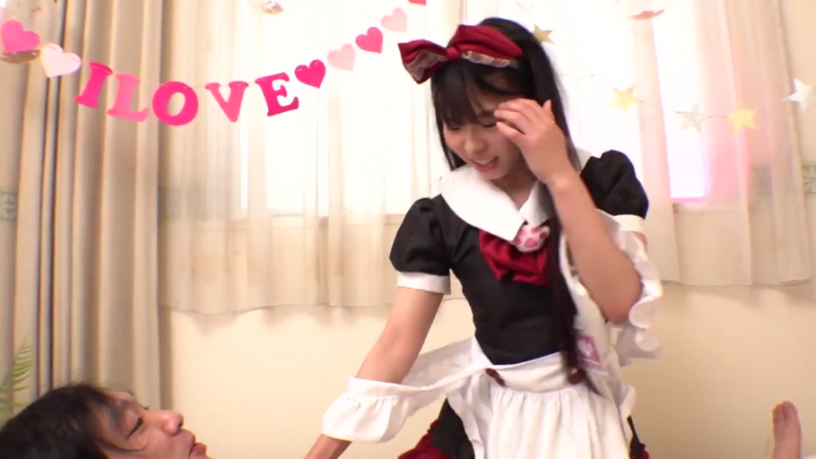 胸部 · 揉乳 · 卧室 · 性行为 · 枕头 · 裸体 · 欢愉 · 卧姿
