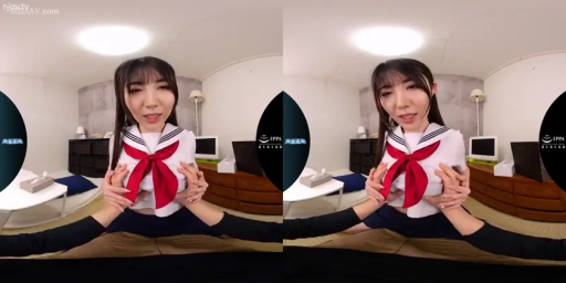 室内 · 站姿 · 平静 · 上半身 · 清纯 · 自拍 · 体操服