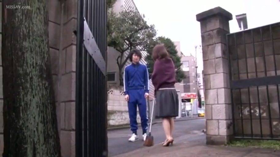 护士帽 · 全身 · 护士服 · 趴姿 · 微笑 · 挑逗 · 医务室 · 蕾丝白丝
