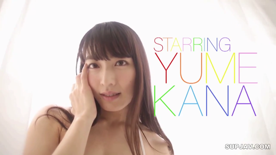 坐姿 · 中景 · 微笑 · 诱惑 · 兔耳 · 更衣室 · 兔女郎 · 整理领带
