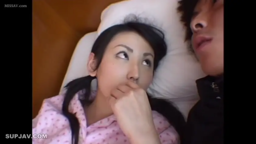 性交 · 枕头 · 面部特写 · 床上 · 阿嘿颜 · 仰卧位 · 粉色睡衣