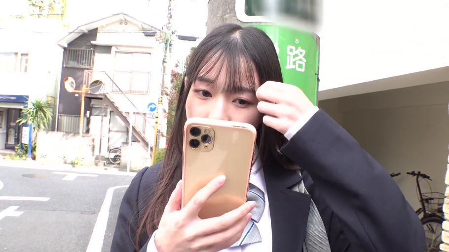 室内 · 性交 · 俯身 · 全裸 · 画面模糊 · 局部