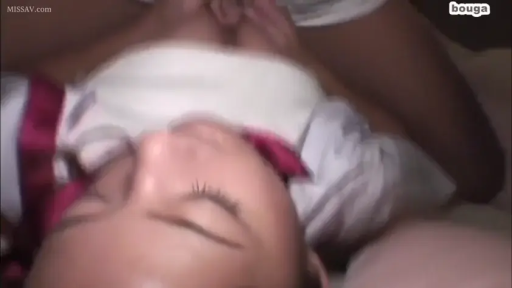 室内 · 脸部特写 · 性行为 · 陶醉 · 仰卧 · 制服 · 视频截图