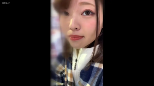 骑乘位 · 性交 · 全裸 · 全景 · 女上位 · 黑暗室内 · 陶醉与享受