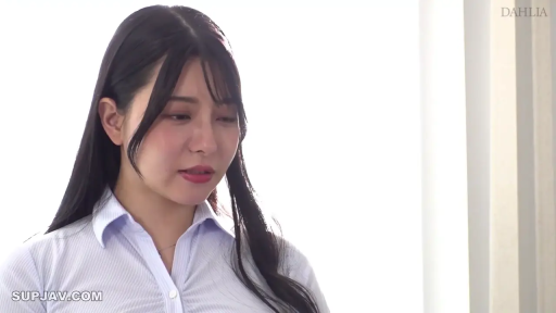 Indoor · Lower your head · Stand · 白衬衫 · 上半身 · Sorrow · AV