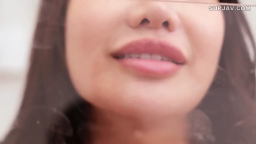 室内 · 面部 · 平静 · 特写 · 正面 · 待机