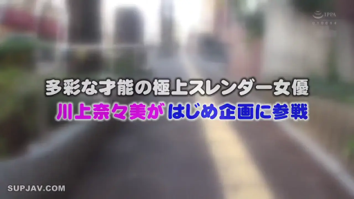 全身 · 办公室 · 站立 · 办公桌 · 职业装 · 交流 · 职业 · 剧照