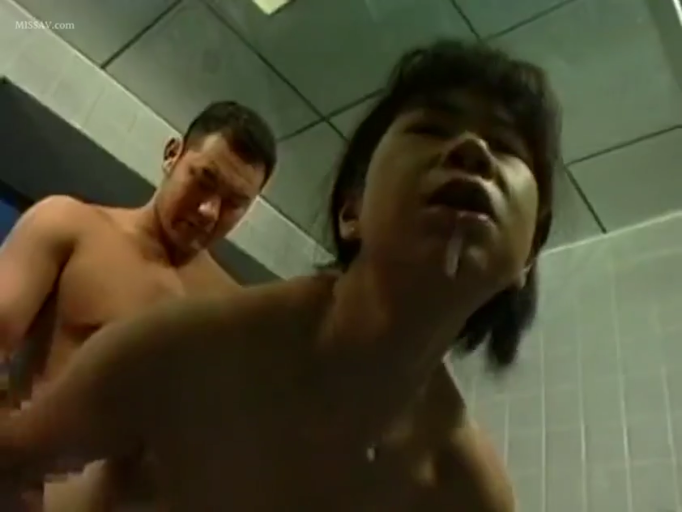 性交 · 脸部特写 · 全裸 · 浴室 · 迷离 · 后入式 · 亚洲人