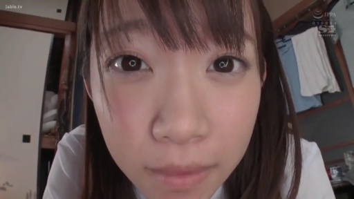 室内 · 俯身 · 脸部特写 · 自然 · 白色衬衫 · 凝视 · 亚洲女性