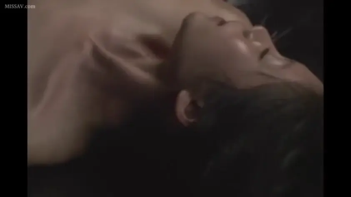 室内 · 性交 · 面部 · 全裸 · 陶醉 · 卧姿 · 模糊