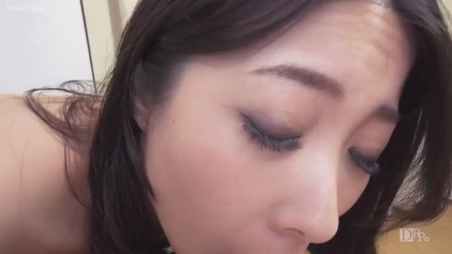 享受 · 摄影棚 · 拍摄 · 蕾丝丝袜 · 局部 · 后背位 · 幕后视角 · 监视器