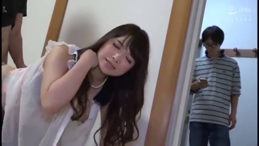 室内 · 性交 · 銷魂 · 顔のクローズアップ · 四つん這い · 白色睡裙