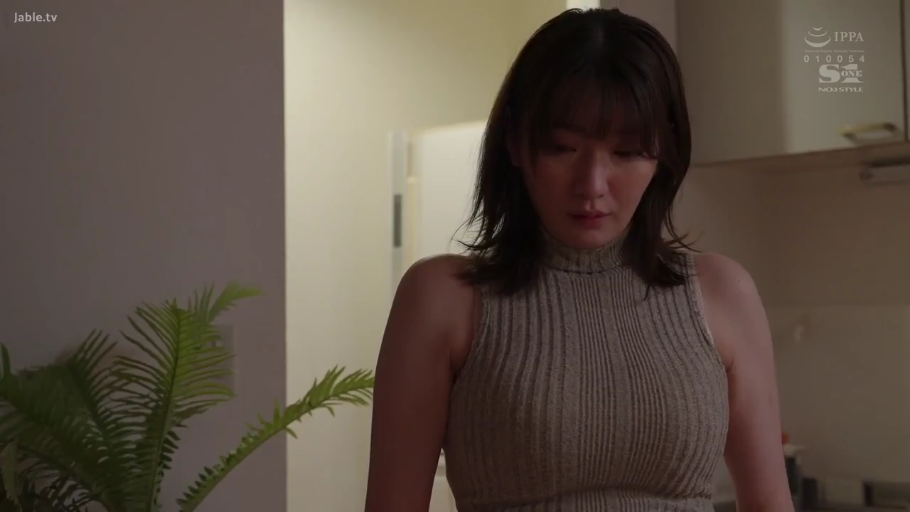 室内 · 俯身 · 脸部特写 · 全裸 · 亲吻 · 妩媚 · 男角色出现