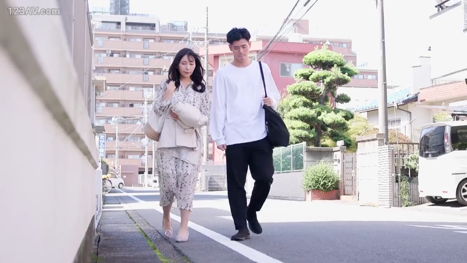沙发 · 性交 · 高跟鞋 · 中景 · 开腿 · 有码 · 侧脸 · 震动棒
