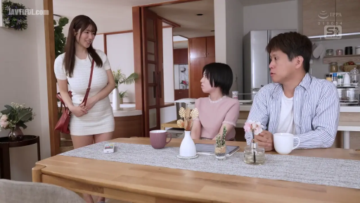 Conversation · Stand · 全景 · Smile · 多人 · 餐厅 · Tea set · white dress