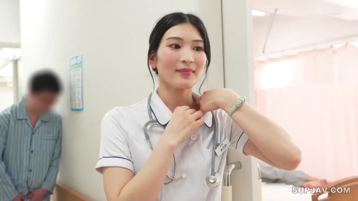 护士服 · 站立 · 微笑 · 半身 · 制服诱惑 · 听诊器 · 整理领口 · 医院走廊