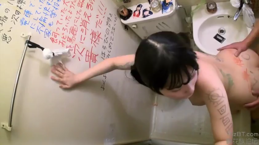 性交 · 迷离 · 灰色上衣 · 厨房 · 橱柜 · 结合部特写 · 抱坐位 · 写实风