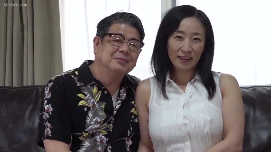 室内 · 花色短袖