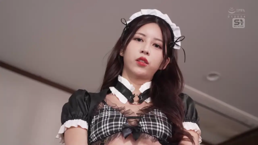 室内 · 注視 · メイド服 · 上半身 · 长发 · 俯视 · 冷淡 · 发卡