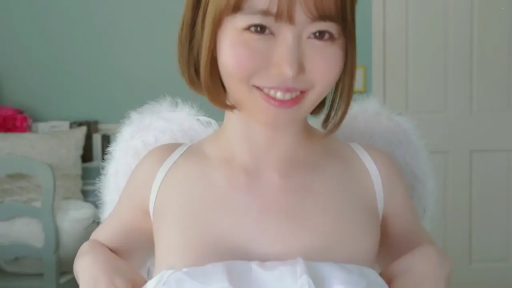 室内 · 坐姿 · 露乳 · 角色扮演 · 微笑 · 半身 · 翅膀 · 天使装