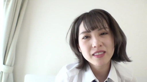 室内 · 身をかがめる · 集中 · モザイク · 一人称視点 · 顔のクローズアップ · JK制服 · フェラチオの暗示