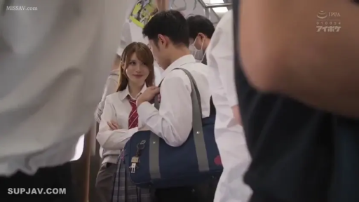 中景 · 站姿 · 微笑 · 制服 · 对视 · 挎包 · 痴汉 · 电车