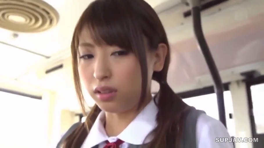 室内 · 胸部 · 第一视角 · 口交 · 跪姿 · JK制服 · 张嘴
