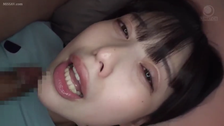 室内 · 顔部のクローズアップ · 口交 · 口を開け · 仰臥 · 陰茎 · 日本AV · 浅蓝色上衣