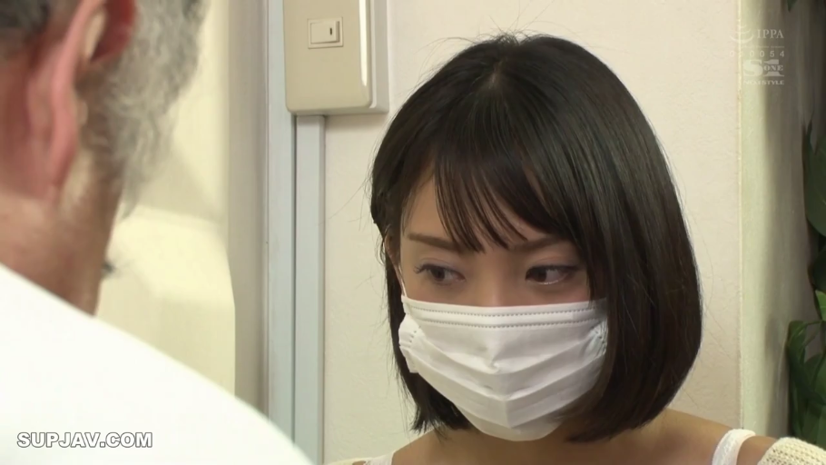 投入 · 全裸 · 口交 · 跪姿 · 户外 · 生殖器 · 三人行