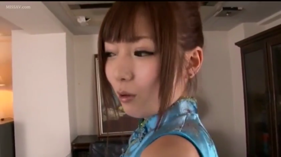 室内 · 全裸 · 陶醉 · 舔乳 · 乳房 · 侧卧 · 女同