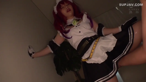 室内 · 站立 · 中景 · 陶醉 · 盆栽 · 诱惑 · メイド服 · Cosplay