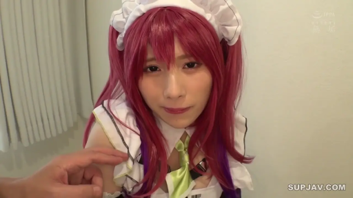 室内 · 委屈 · 角色扮演 · 脸部特写 · 女仆装 · 正面 · 头饰 · 眼神交流