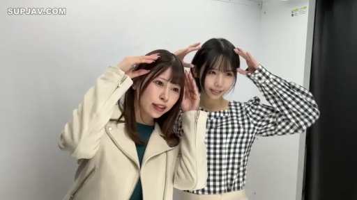 室内 · 中景 · 跪姿 · 内衣 · 惊恐 · 束缚 · 项圈 · 牵引