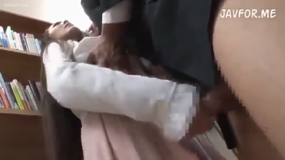 办公室 · 粉色裙子