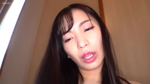 室内 · 顔 · 全裸 · 喘息 · 絶頂顔 · 头部特写 · 俯视