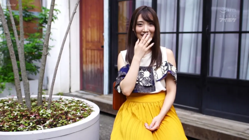 骑乘位 · 性交 · 全裸 · 马赛克 · 台灯 · 臀部特写 · 昏暗房间