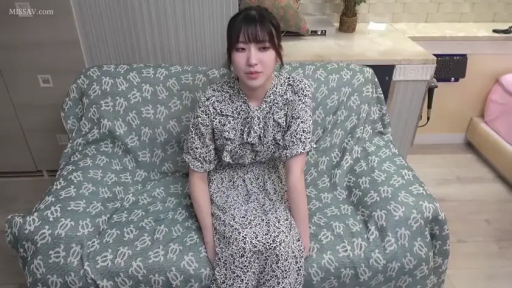 性交 · 全裸 · 迷离 · 地板 · 面部特写 · 卧姿 · 日本成人影像