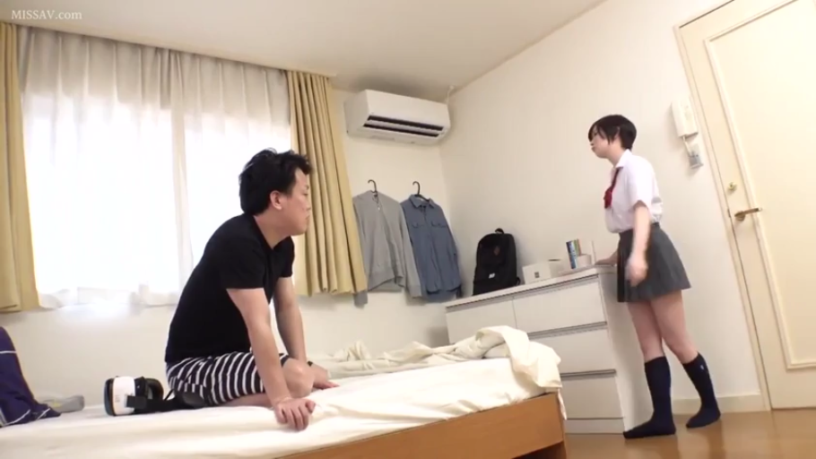 交谈 · 严肃 · 校服 · 卧室 · 全景 · 剧情 · 坐立 · VR眼镜