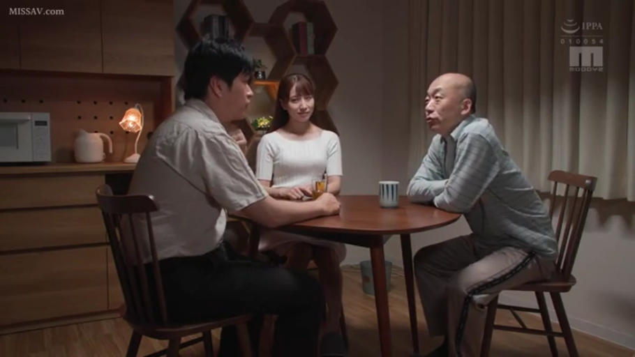 室内 · 座り姿勢 · 会話 · 全景 · 自然 · プロット · 休闲服 · 茶具