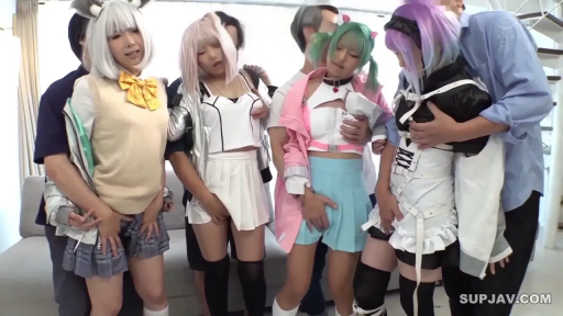 室內 · 全身 · 群体 · 迷離 · 站姿 · Cosplay · 多人揉乳