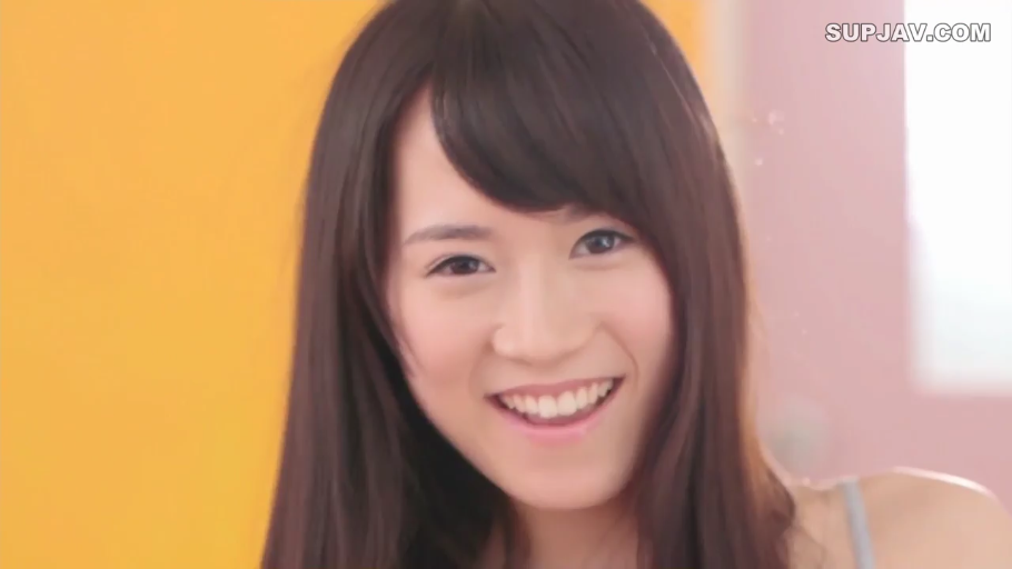 胸部 · 露乳 · 教室 · 课桌 · 跨坐 · JK制服 · 踩踏 · 戏谑