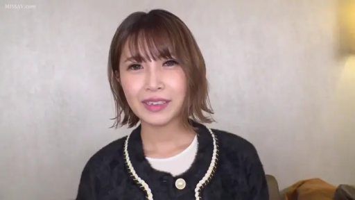 Indoor · Sitting Posture · Close-up of the face · Black cardigan