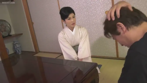 严肃 · 跪坐 · 和室 · 全景 · 茶几 · 谈话 · 熟女 · 和服