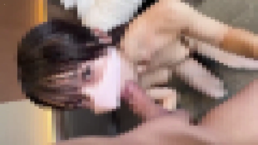 Indoor · Kneeling posture · 面部特写 · Nude · 吹箫