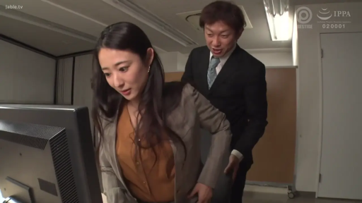 身をかがめる · 集中 · 办公室 · 中景 · パソコン ディスプレイ · 职业套装 · OL系列 · 职场性骚扰
