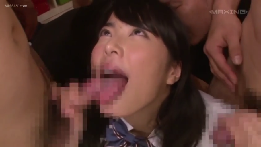 Indoor · Close-up of the face · oral sex · Mosaic · Kneeling posture · Student uniform · 神志不清