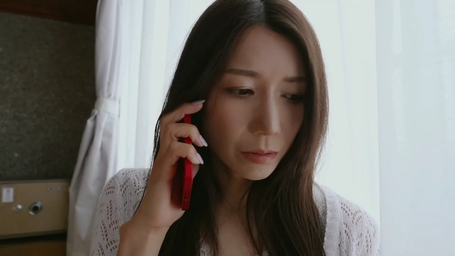 室内 · 脸部特写 · 闭眼 · 颜射 · 精液 · 平躺 · 饰品